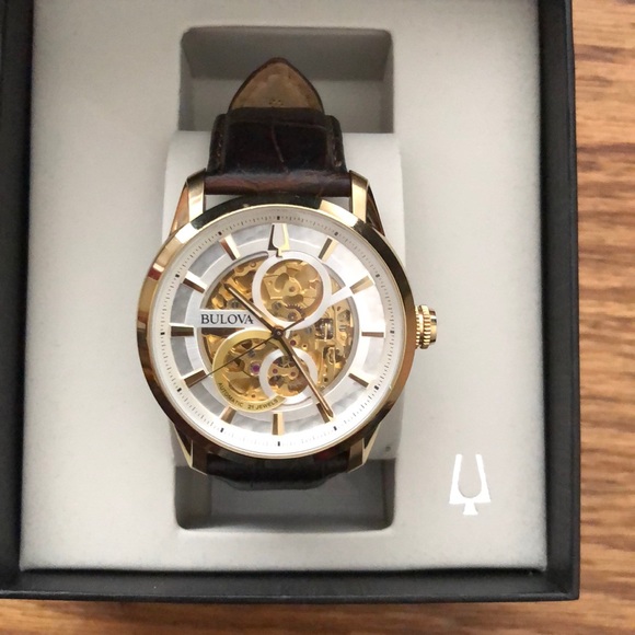 Bulova Accessories - A used Bulova watch in amazing condition! Bulova Accessories - A used Bulova watch in amazing condition!